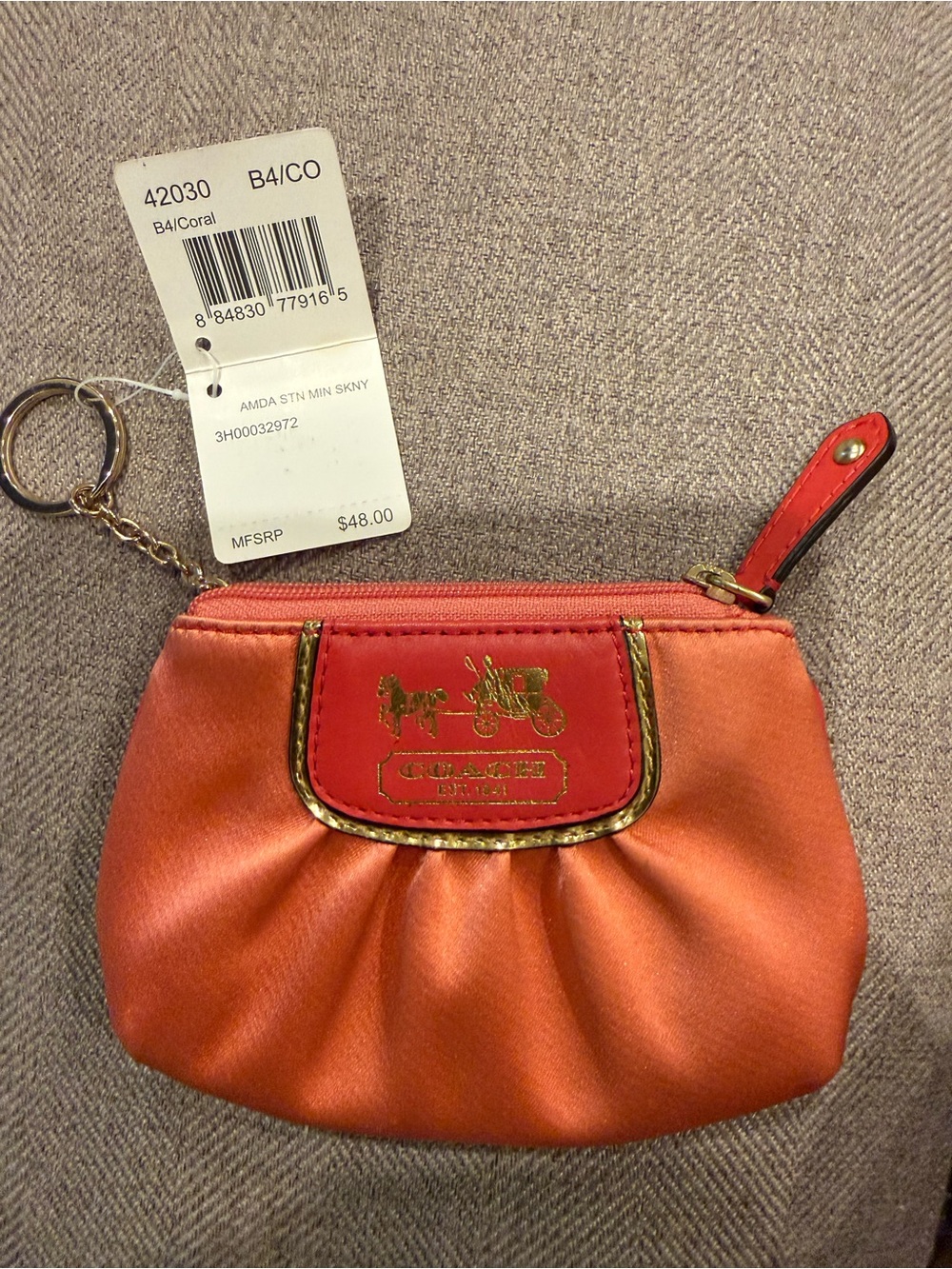 NWT Coach Coral Sateen Coin, with key chain Style #42030